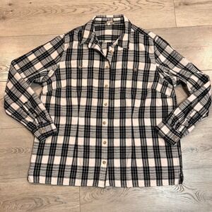 Duluth Trading Co Womens XLarge XL Plaid Flannel Shirt Long Sleeve Button Up